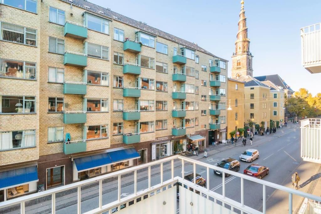 Cozy Apartment In Christianshavn W Two Balconies. Copenhagen Exterior photo